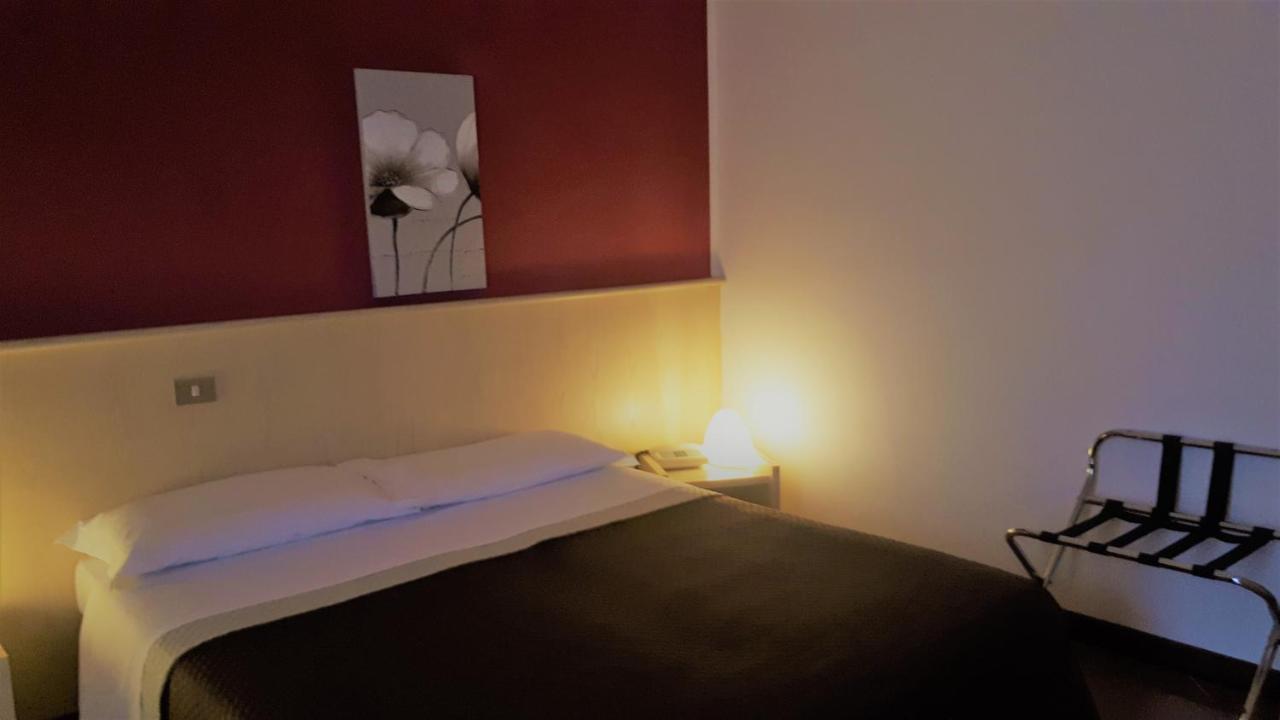 Hotel Kristall Orvieto Exterior foto